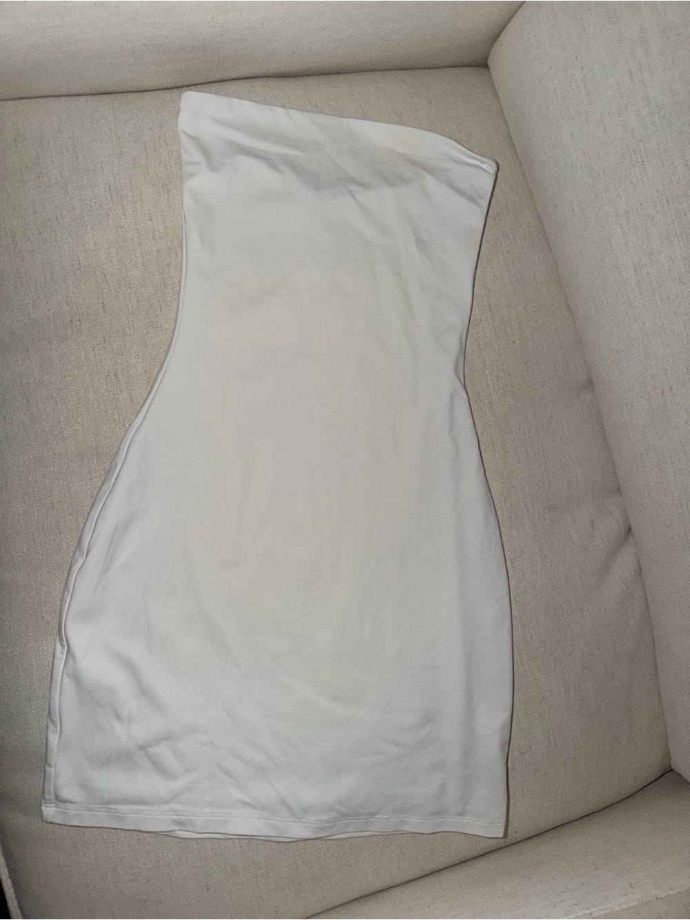 Aritzia Strapless White Bodycon Mini Dress